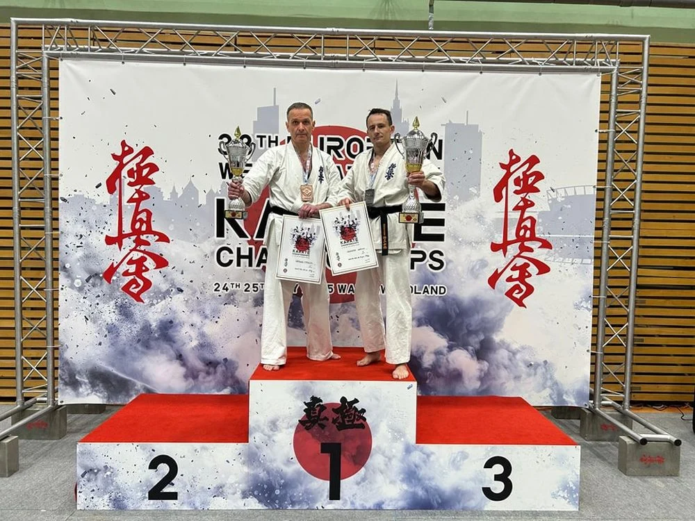 Karatecy z Rudzkiego Klubu Kyokushin Karate z medalami!