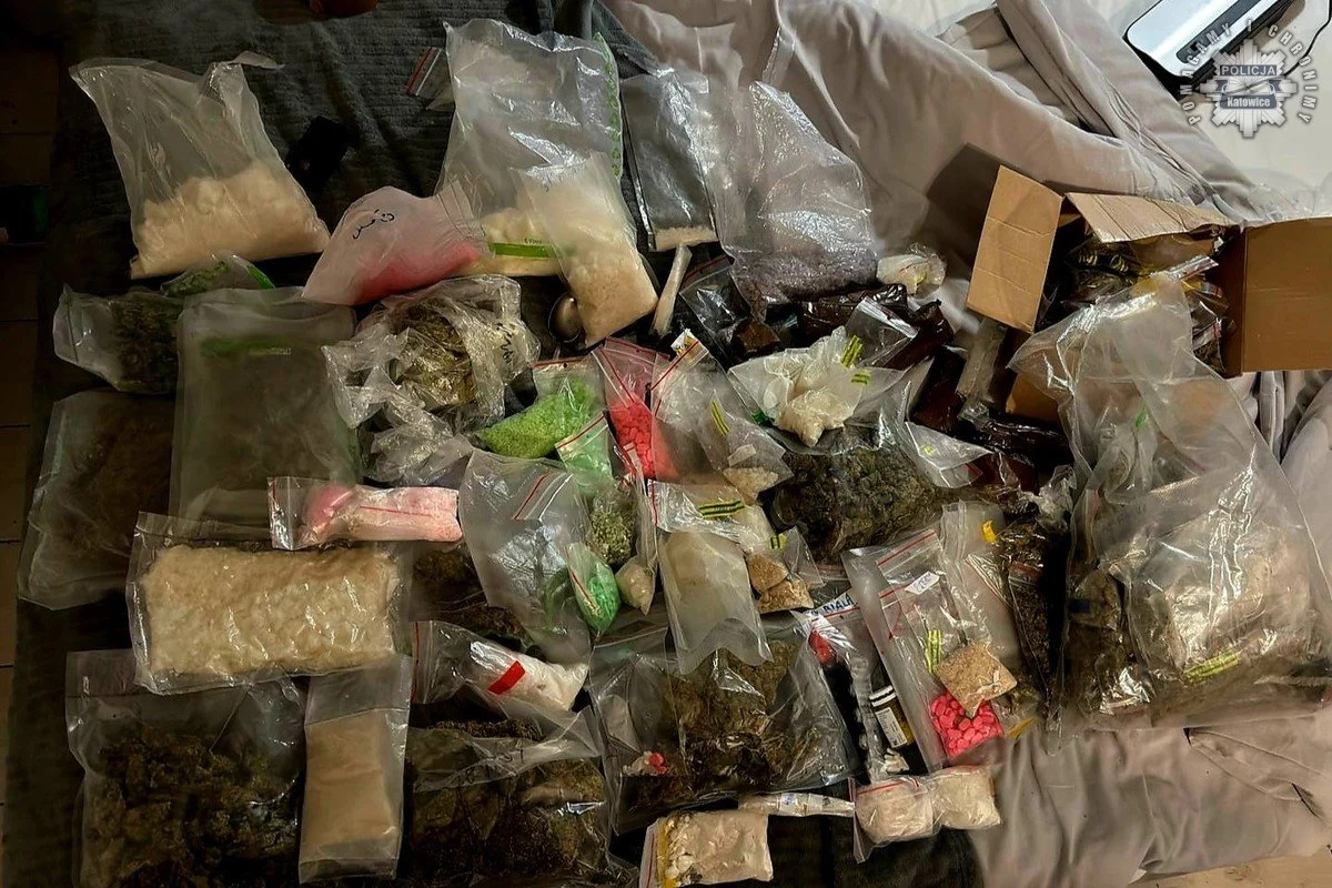 Katowice: Rozbita grupa narkotykowa – trzej mężczyźni zatrzymani