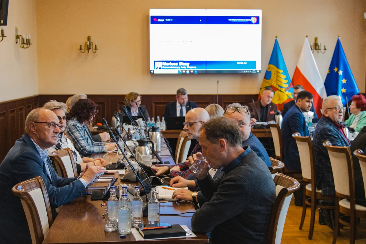 XIV sesja Rady Miejskiej Wodzisławia Śląskiego – najważniejsze tematy i transmisja online
