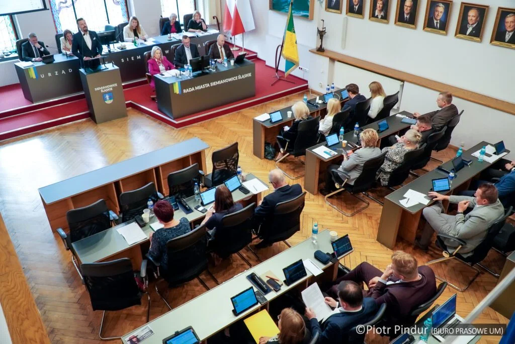 Sesja Rady Miasta: jednomyślność radnych i uchwały dotyczące przyszłości miasta