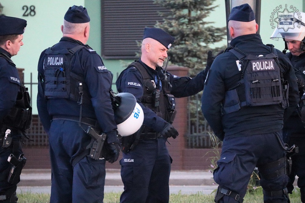 Ponad 190 policjantów zabezpieczało mecz GKS Tychy – Wisła Kraków