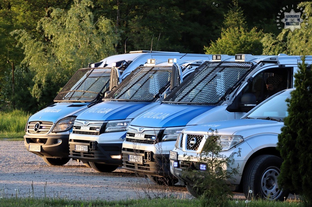 Ponad 190 policjantów zabezpieczało mecz GKS Tychy – Wisła Kraków