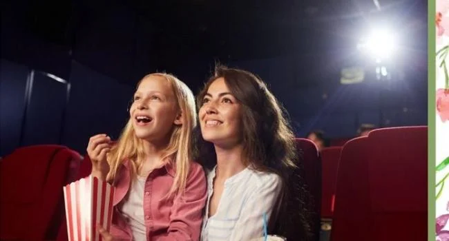 Kino z okazji Dnia Mamy w Orzeszu. Darmowy seans i słodka niespodzianka