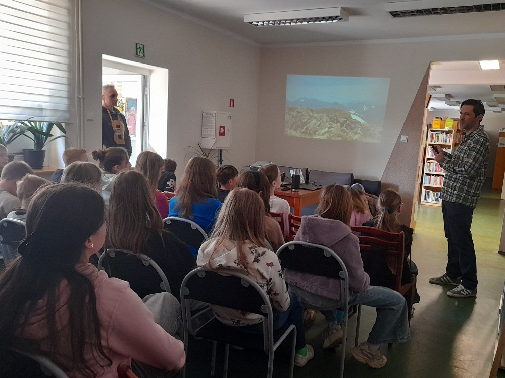 Koncert i podróż po Australii – Tydzień Bibliotek w Orzeszu / fot. MBP Orzesze