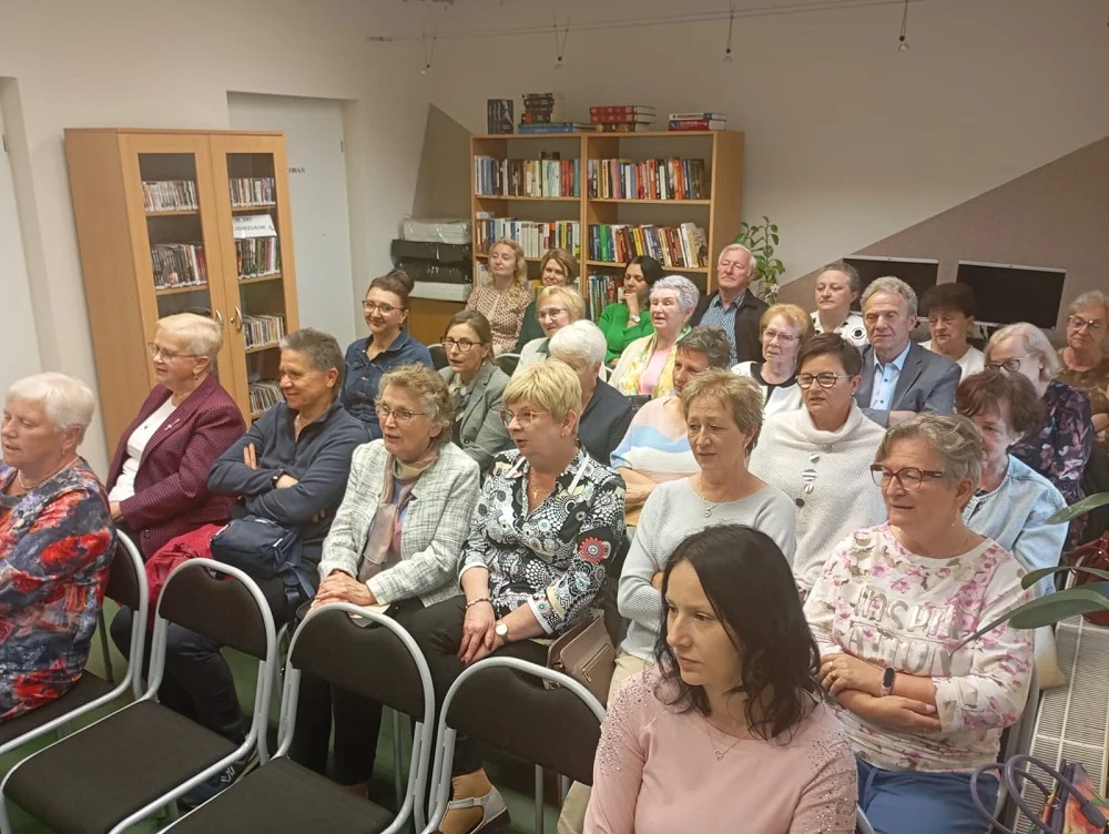 Koncert i podróż po Australii – Tydzień Bibliotek w Orzeszu pełen atrakcji