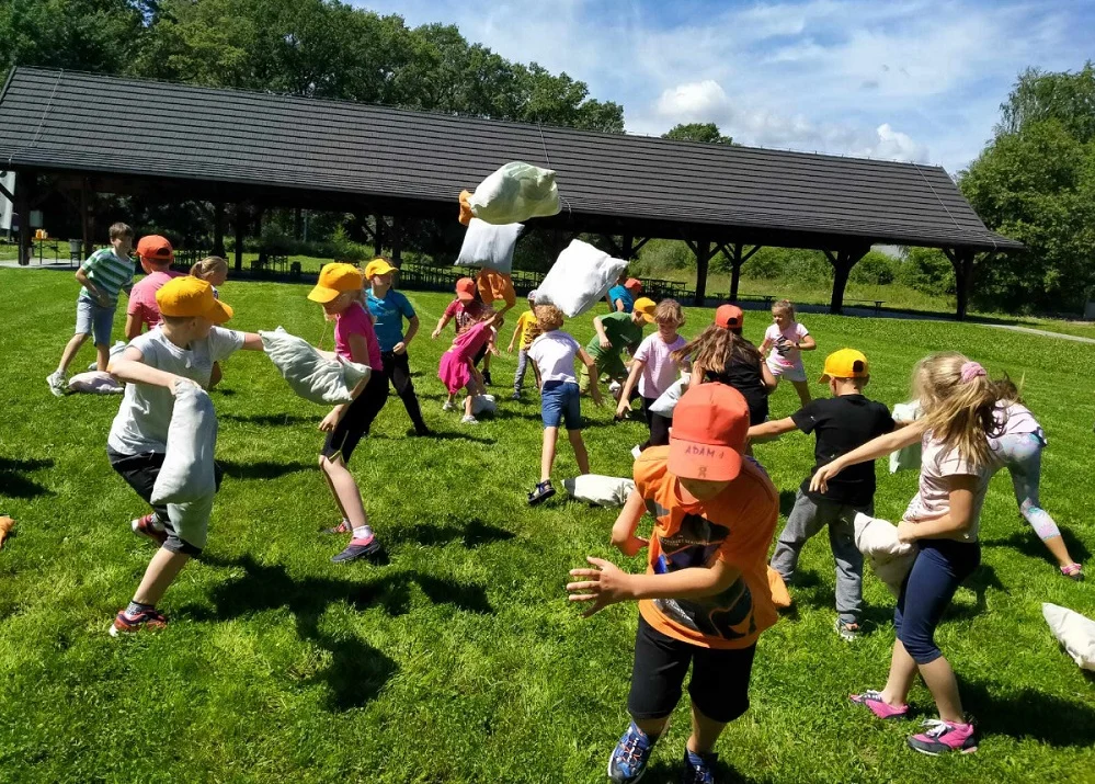 Letnie półkolonie w Orzeszu – ruszyły zapisy dla dzieci i młodzieży