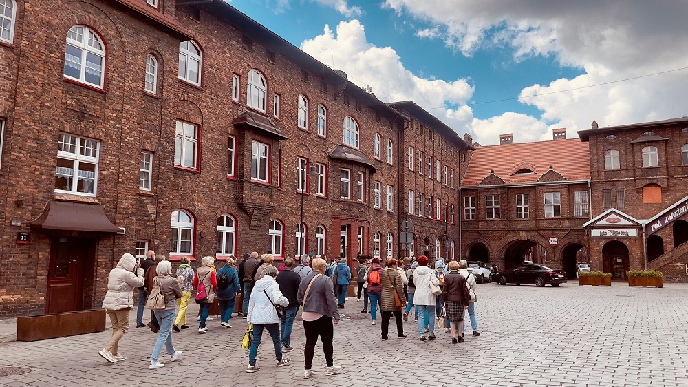 Seniorzy z Mysłowic odkrywają historię Nikiszowca i Giszowca!