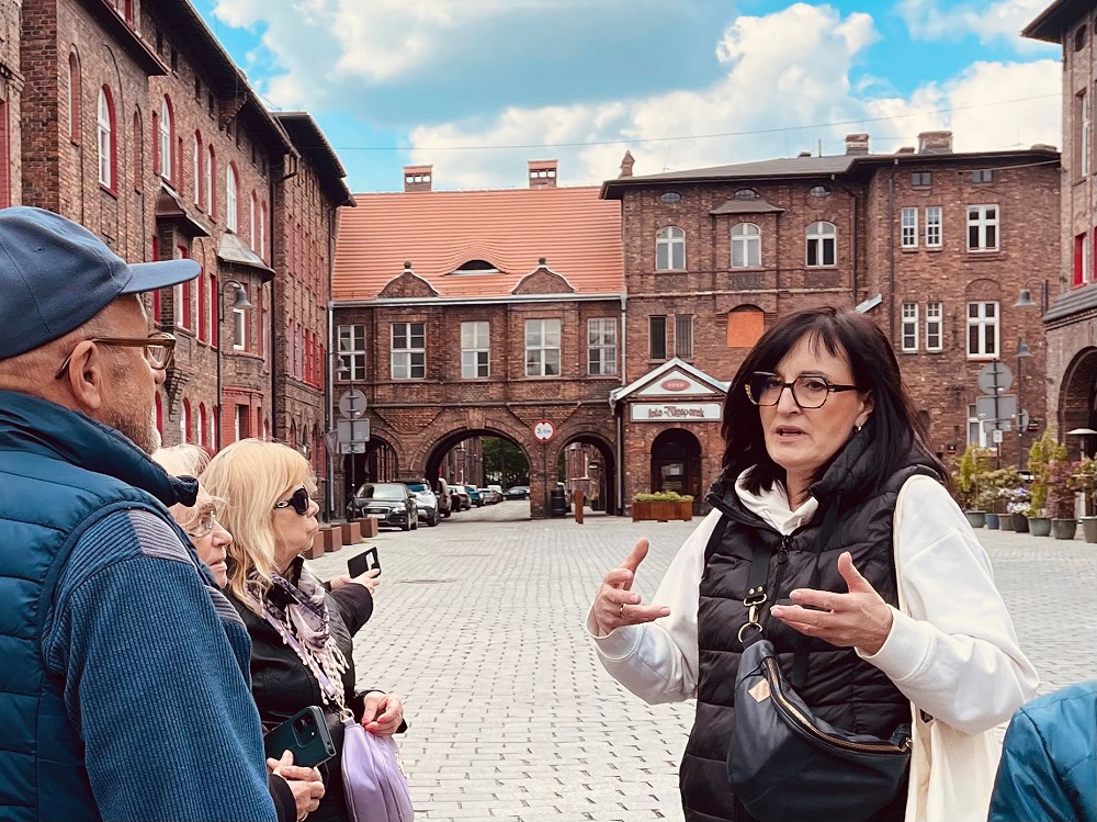 Seniorzy z Mysłowic odkrywają historię Nikiszowca i Giszowca!
