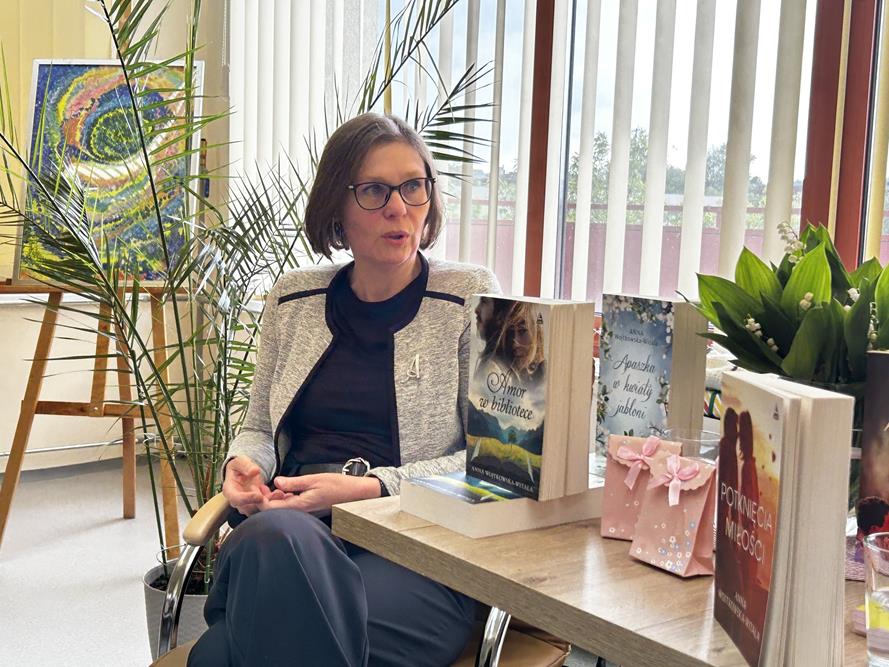 Spotkanie z Anną Wojtkowską-Witalą zakończyło Tydzień Bibliotek