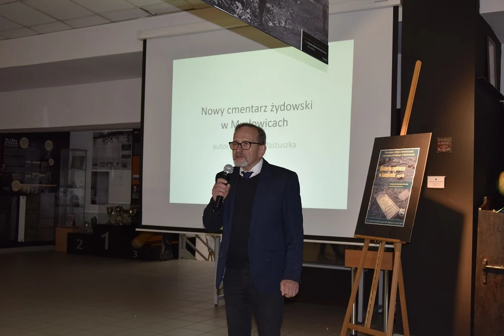 Historia żydowskiego cmentarza w Mysłowicach opowiedziana przez dr. Pastuszkę