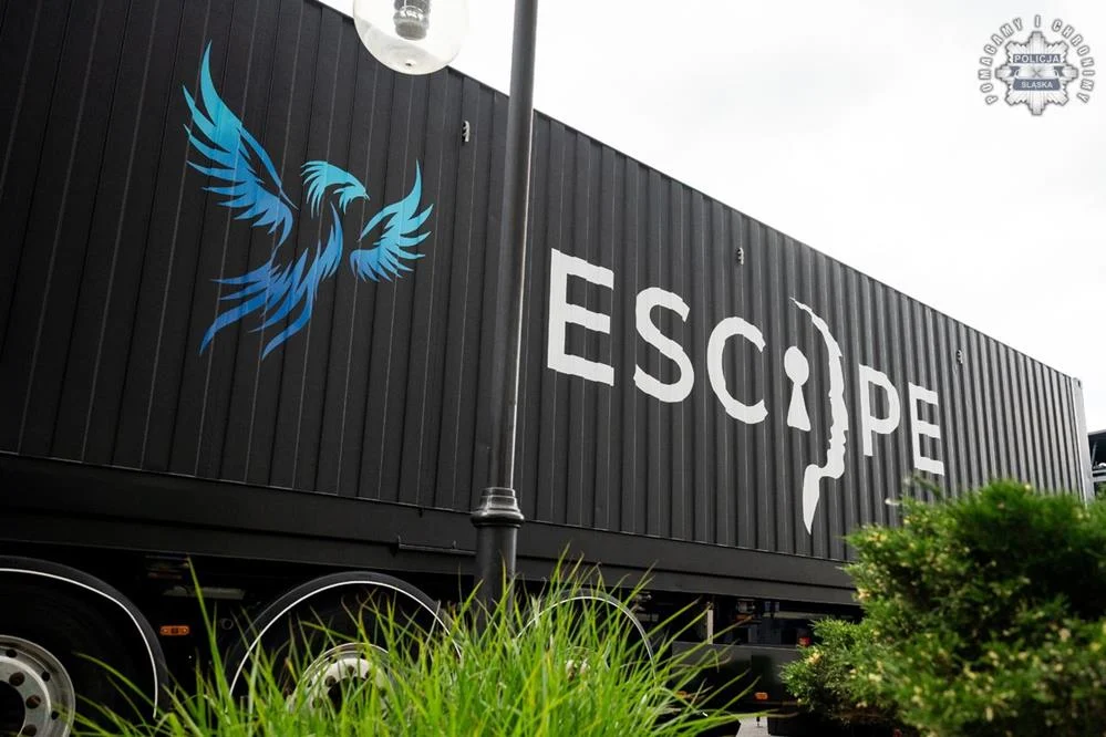 Escape room w służbie profilaktyki – Piekary Śląskie zainaugurowały Escapetruck