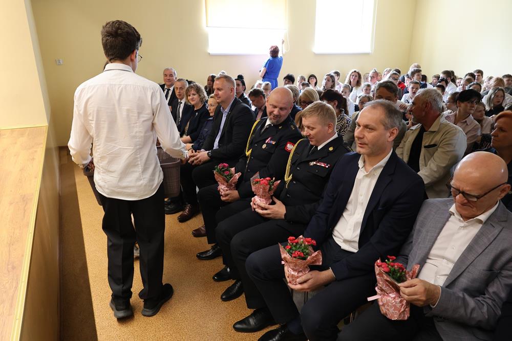 Wyróżnienia „Przyjaciel szkoły” / fot. UM Piekary Śląskie