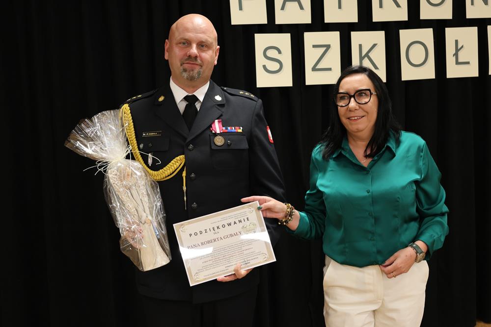 Wyróżnienia „Przyjaciel szkoły” / fot. UM Piekary Śląskie