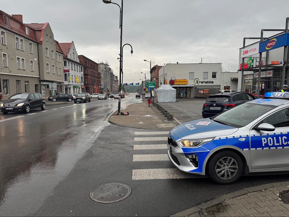 Wypadek na ulicy Bytomskiej w Piekarach Śląskich – dzieci trafiły do szpitala
