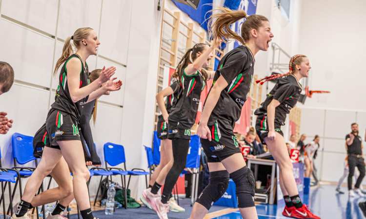 MB Zagłębie Sosnowiec zaprasza dziewczynki na treningi koszykówki – trwa nabór!