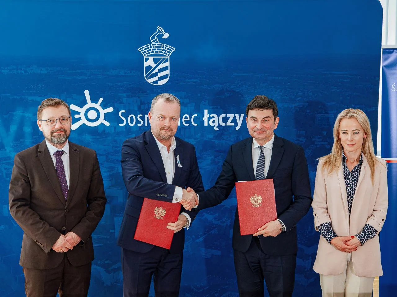 Umowa podpisana. 72 miliony na likwidację wysypiska z niebezpiecznymi odpadami