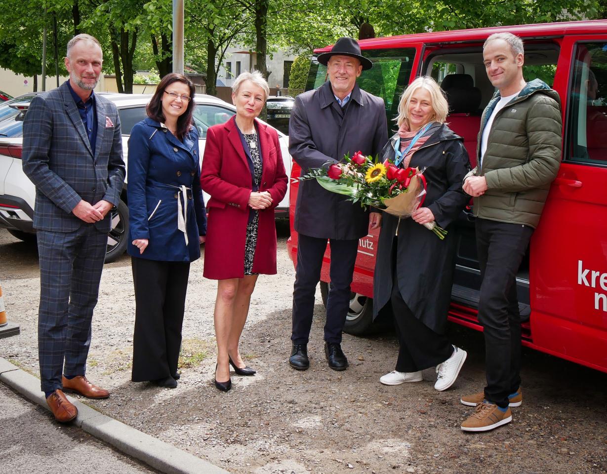 Nowy bus dla Domów Dziecka w powiecie mikołowskim 4