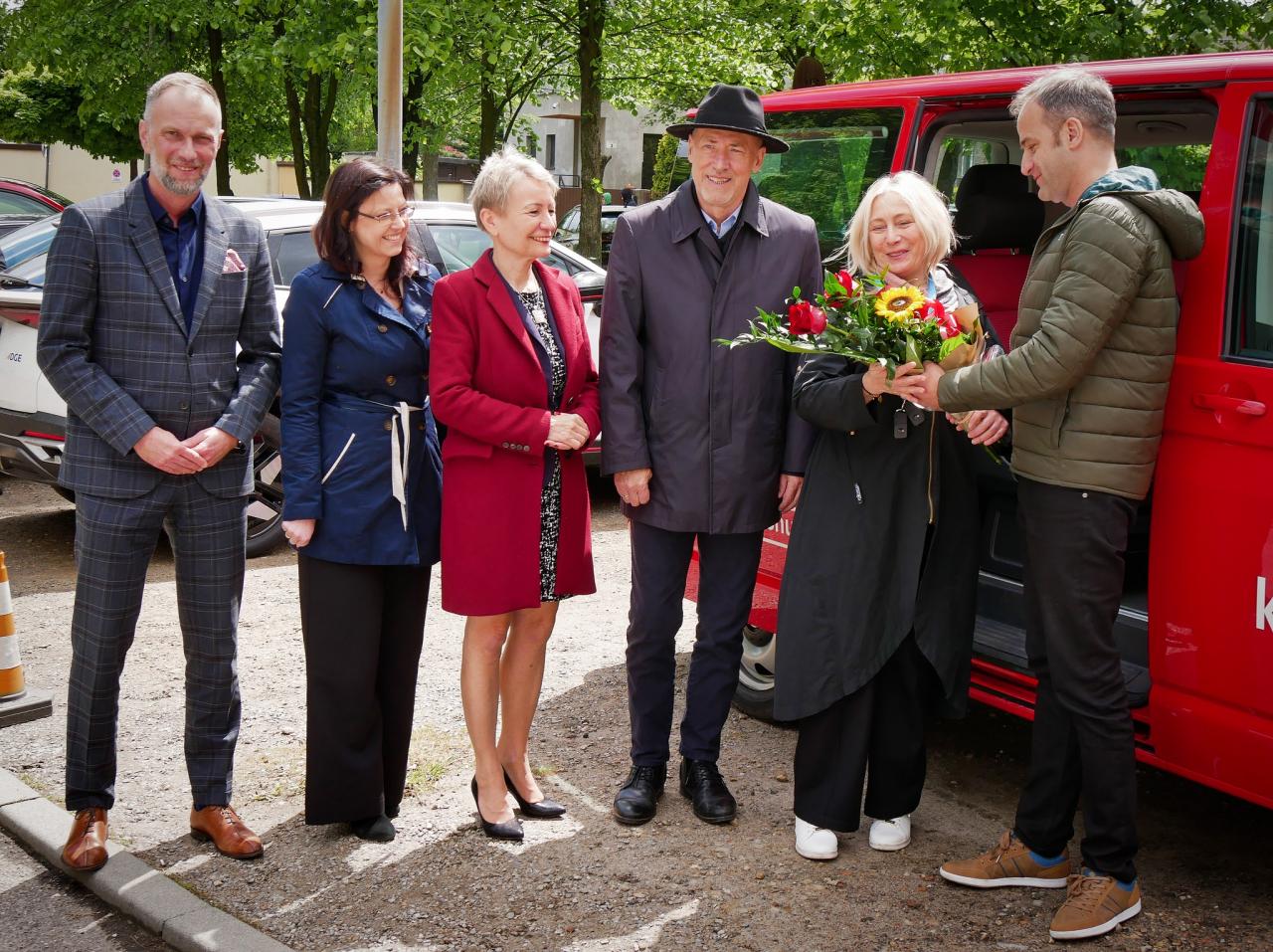 Nowy bus dla Domów Dziecka w powiecie mikołowskim 9