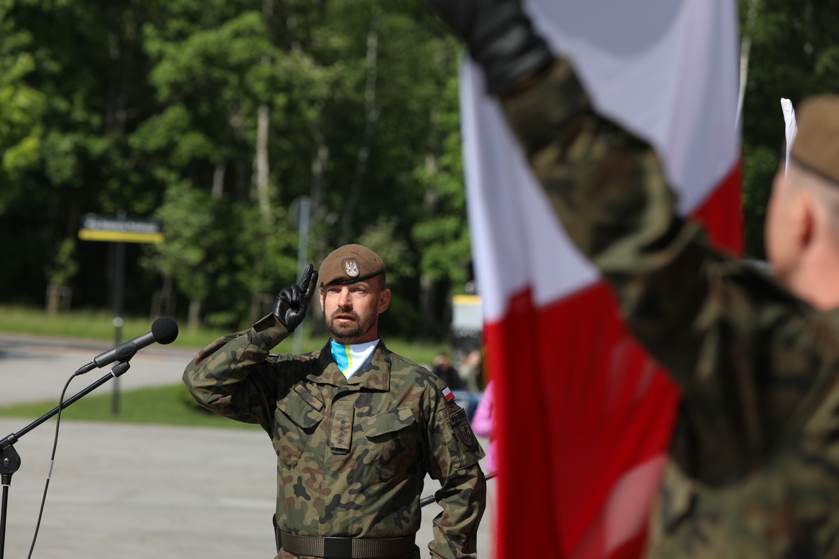 80 lat po wojnie. Hołd bohaterom pod Pomnikiem Żołnierza Polskiego 3