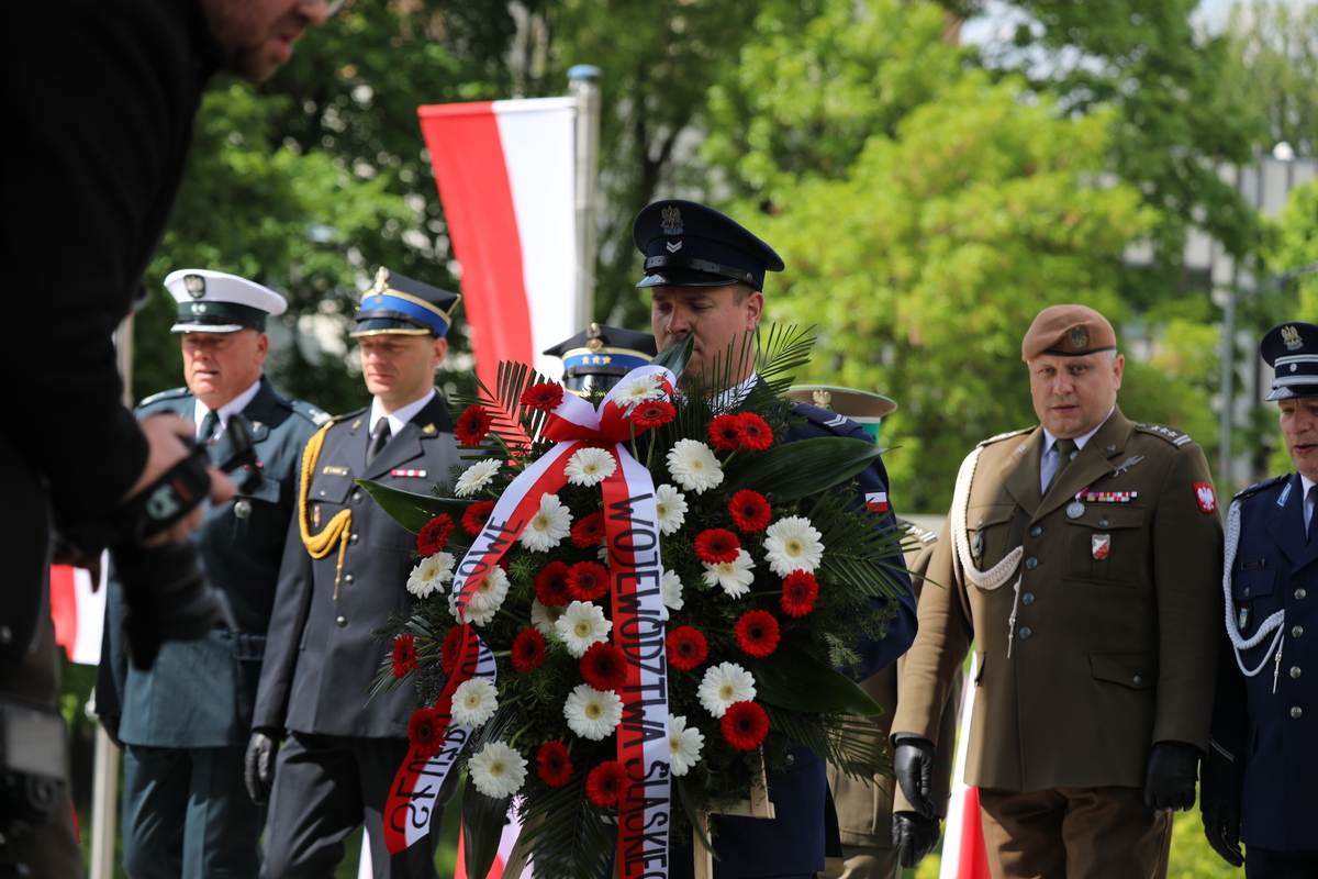 80 lat po wojnie. Hołd bohaterom pod Pomnikiem Żołnierza Polskiego