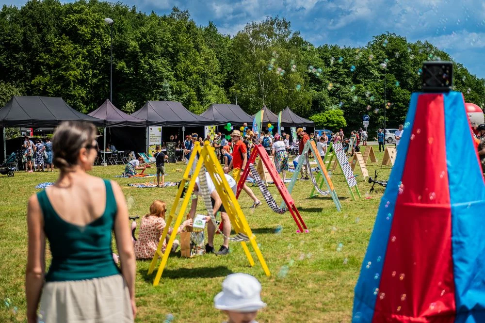 Dolina Trzech Stawów pełna atrakcji dla rodzin. Ekologia i zabawa w sobotę