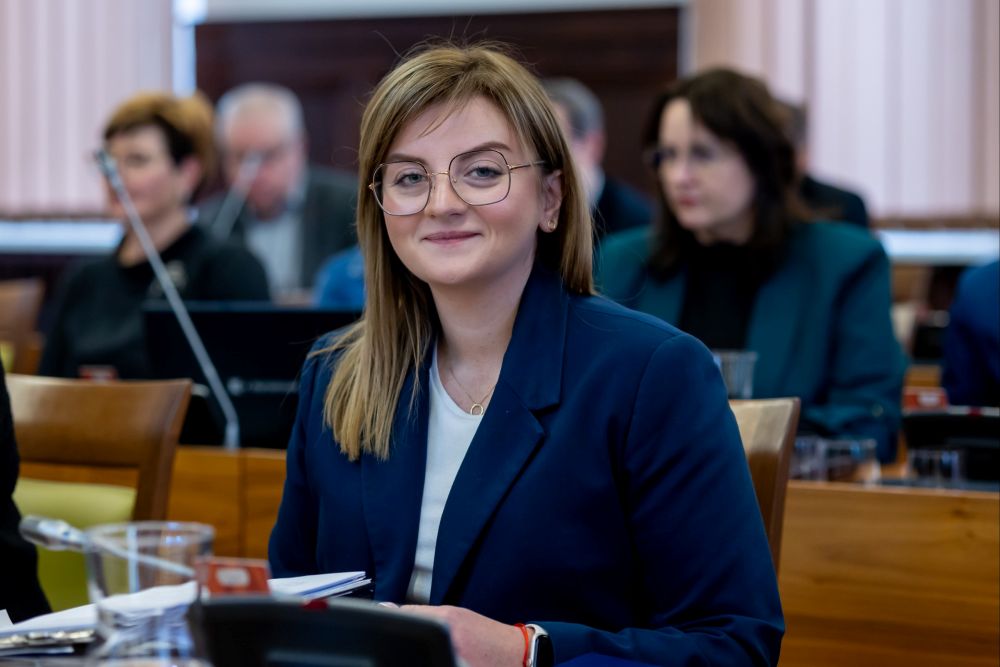 Agnieszka Rupniewska zabiera głos. Dziękuje mieszkańcom za rok pracy nad sytuacją miasta