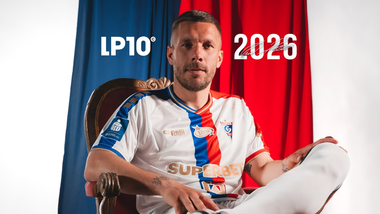 To już oficjalne: Lukas Podolski na dłużej zostaje w Górniku Zabrze!