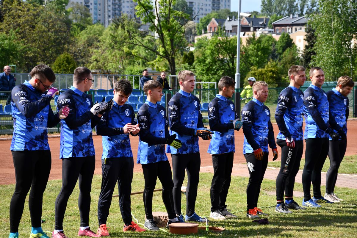 Speedrower przy Alei Parkowej 3