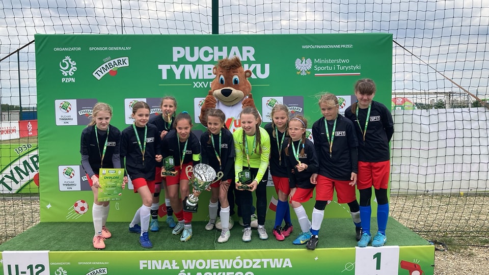 Uczennice z SP nr 17 na podium w zmaganiach o Puchar Tymbarku!