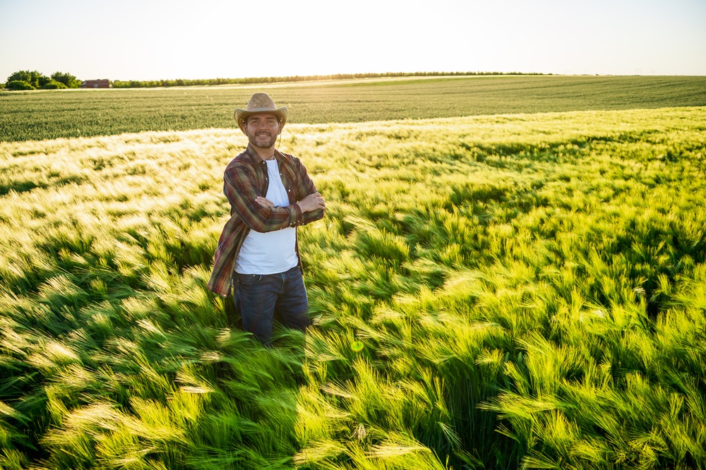 Jak zdobywać uprawnienia rolnicze? Już dziś zapisz się na kurs online!