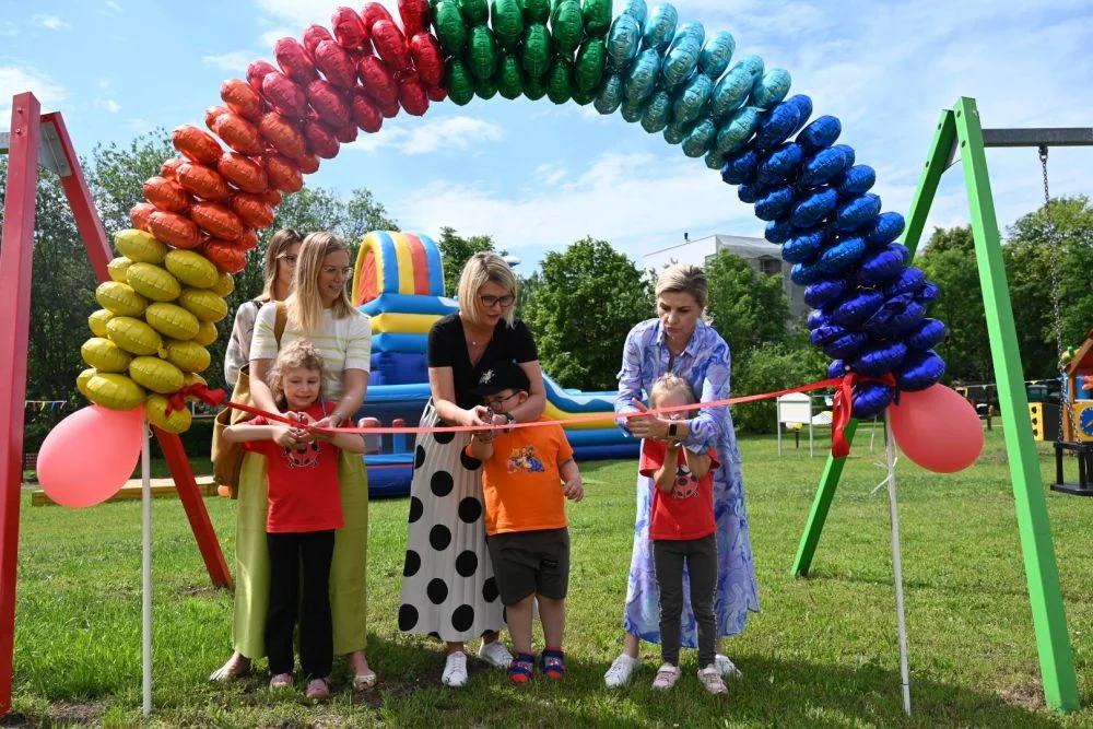 Przedszkolaki zyskały sensoryczny plac zabaw!