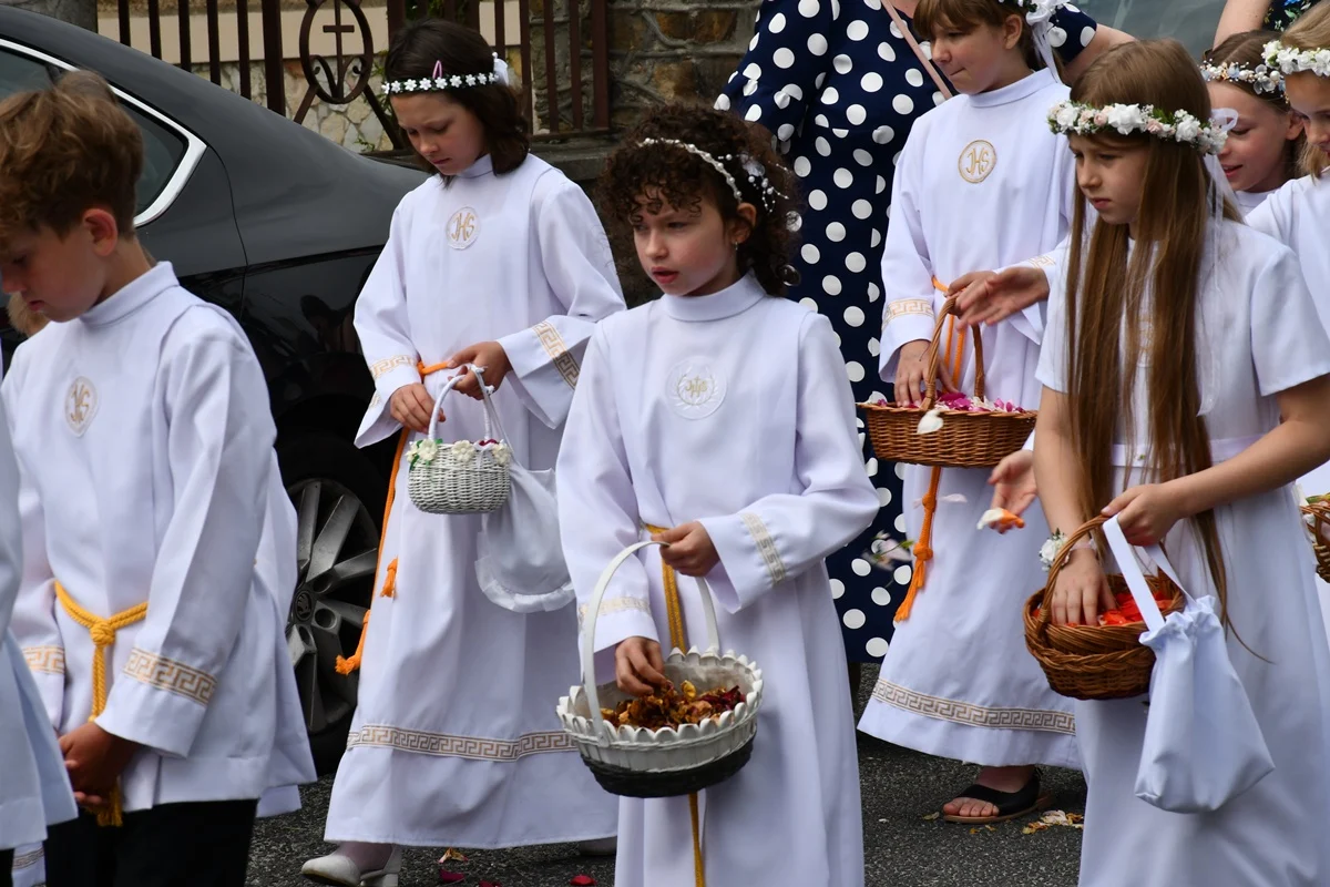 Ruda Śląska: Procesje Bożego Ciała przeszły ulicami miasta! Zobaczcie zdjęcia!