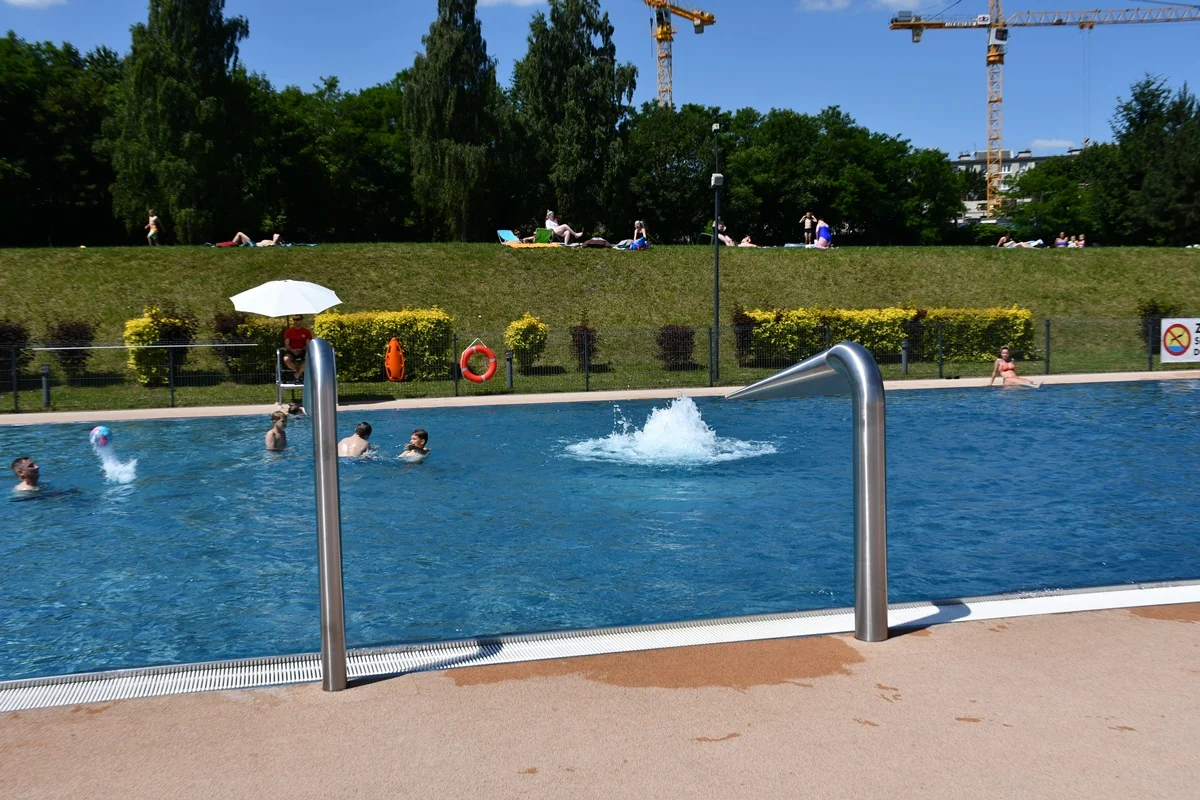 Otwarcie basenu letniego 6