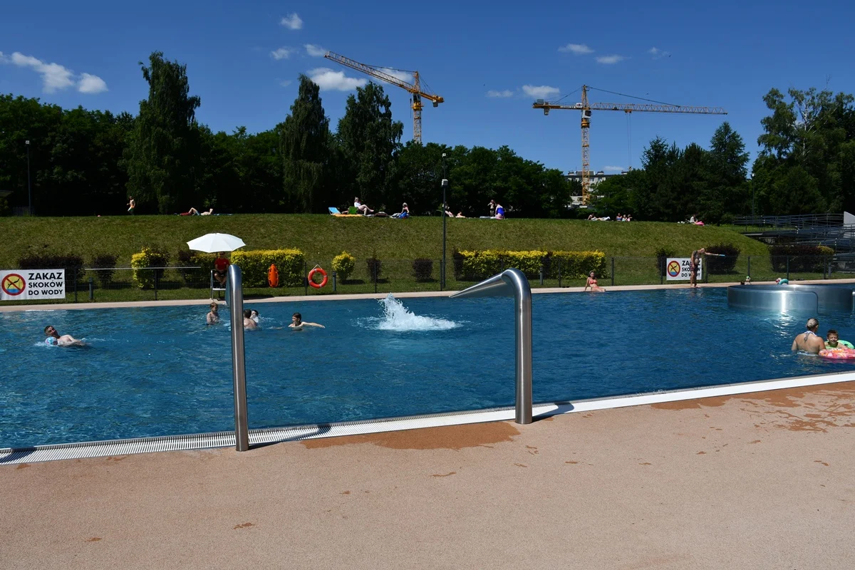 Otwarcie basenu letniego 7