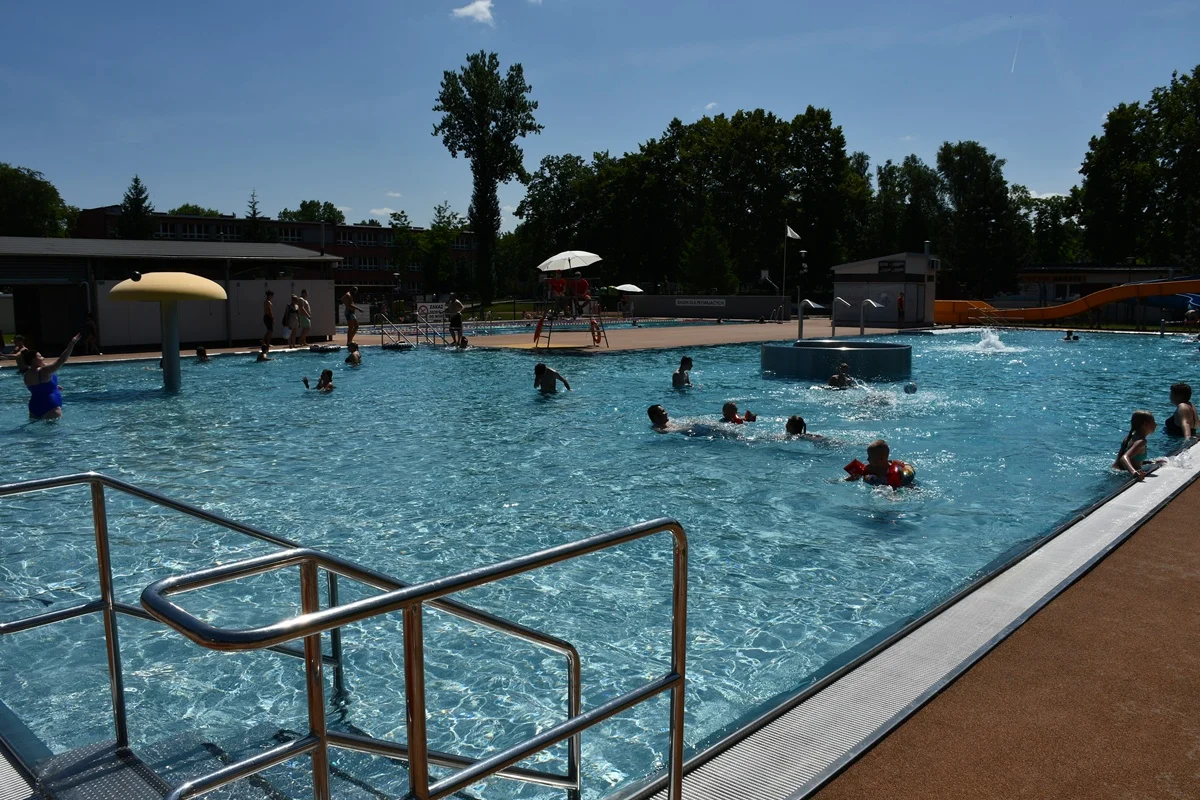 Otwarcie basenu letniego 42