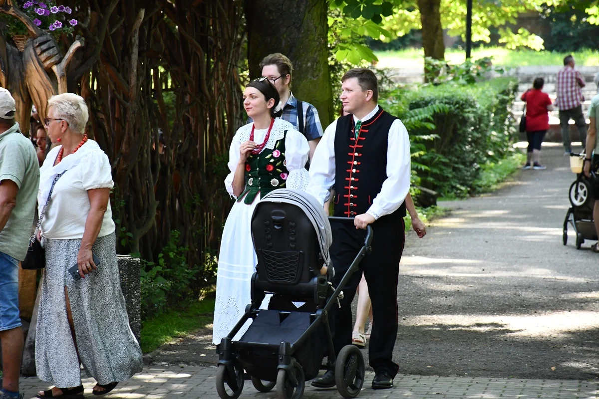 VIII Święto Strojów Ludowych Górnego Śląska 1