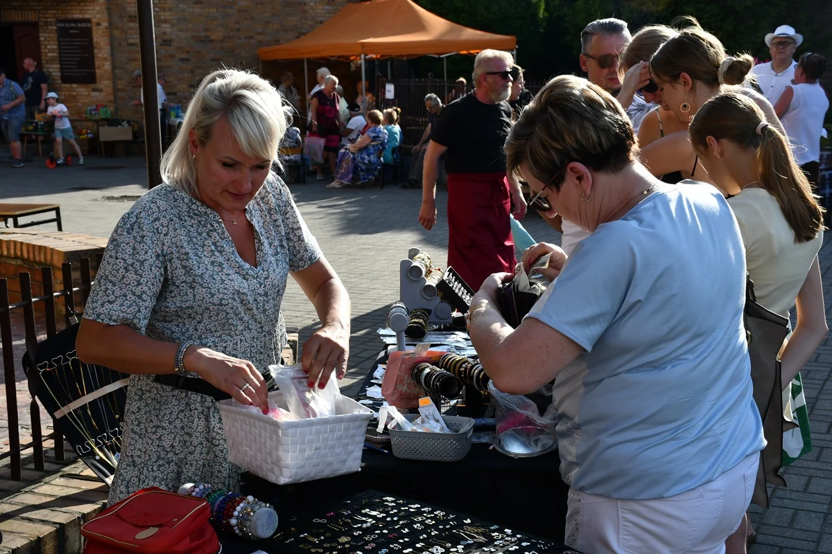 Festyn parafialny przy kościele pw. św. Piusa X 88