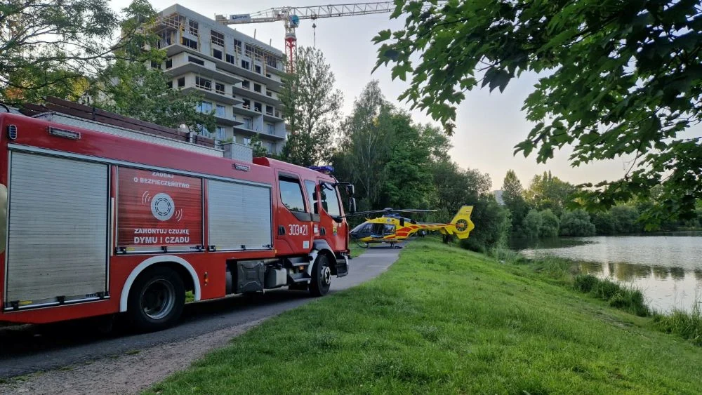 Tragedia w Dolinie Trzech Stawów. 49-latek utonął w jednym ze zbiorników wodnych