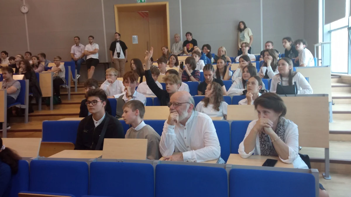 Kosmiczne pasje młodzieży. Podsumowanie konkursu "Międzygwiezdny pył"