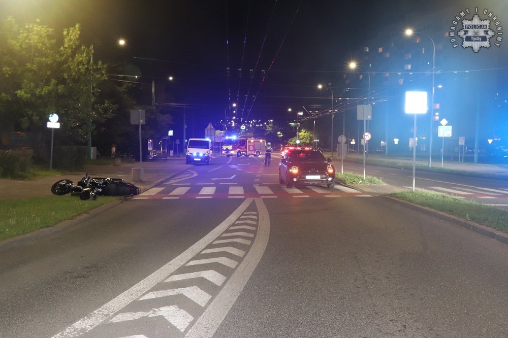 Tragiczny wypadek na ul. Armii Krajowej w Tychach. Zginął motocyklista