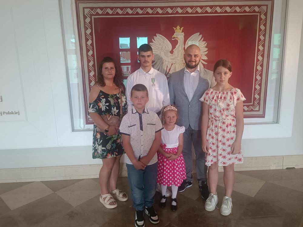 Piotr Radoń z Orzesza odznaczony medalem / fot. UM Orzesze