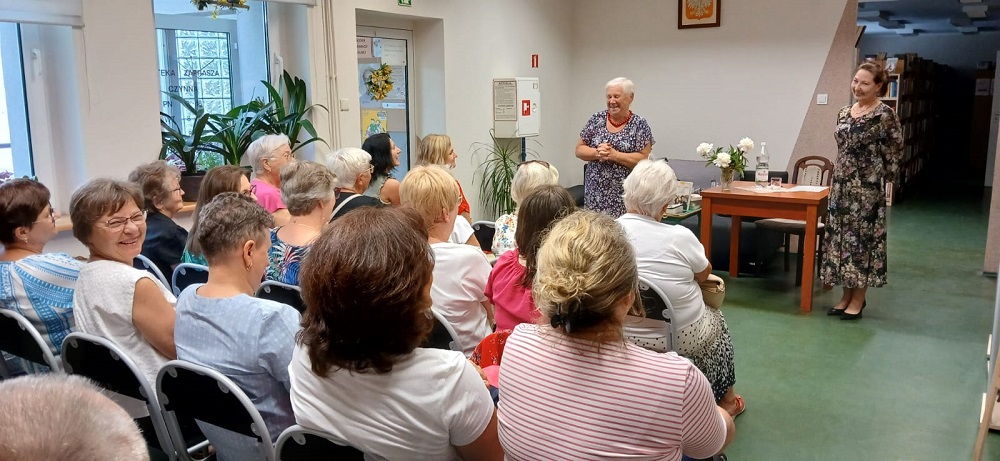 Wiersze i książki Ewy Cielesz – spotkanie autorskie w Miejskiej Bibliotece Publicznej