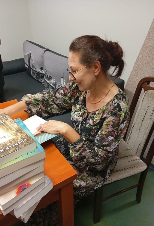 Wiersze i książki Ewy Cielesz – spotkanie autorskie w Miejskiej Bibliotece Publicznej