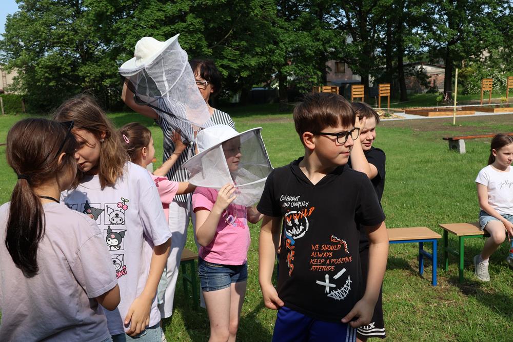 Warsztaty pszczelarskie w Szkole Podstawowej nr 2 im. Stanisława Moniuszki / fot. UM Orzesze