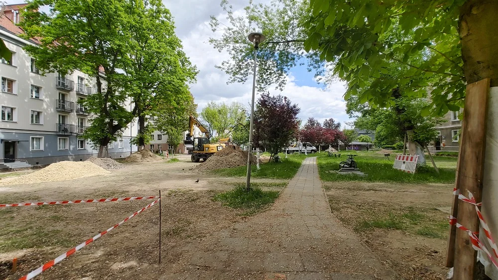 Nowe życie podwórka między Budowlanych, Bałuckiego i Bema