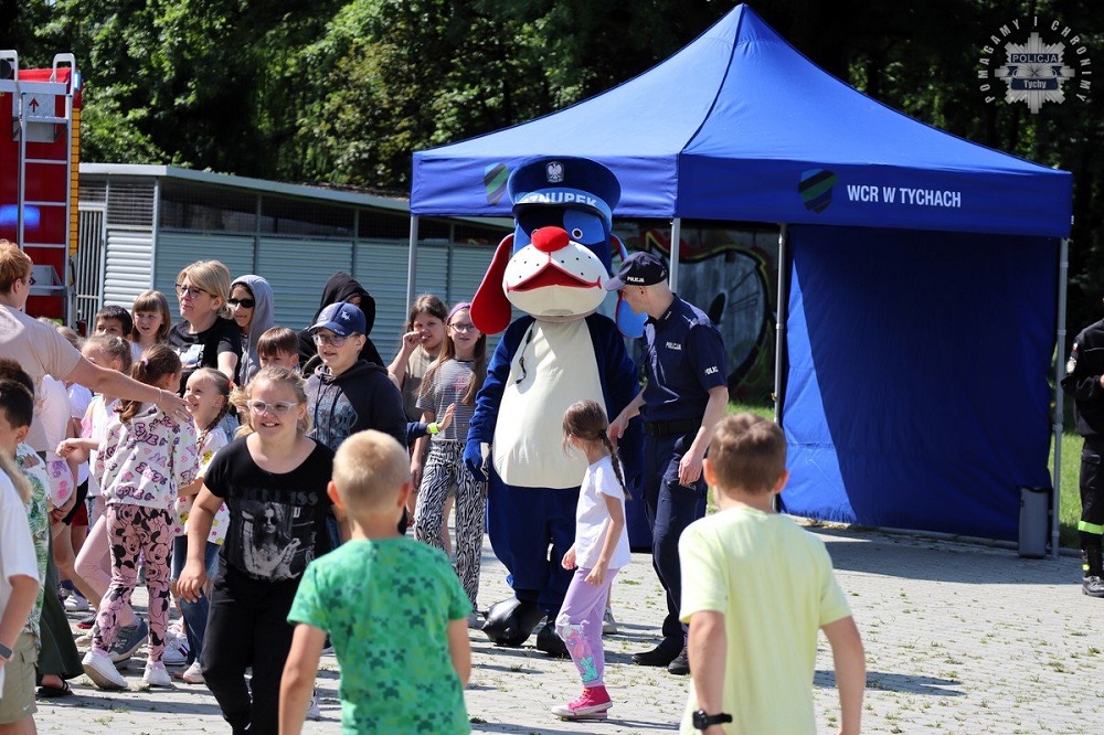 Piknik Rodzinny w Tychach – Sznupek i policja przypomnieli o bezpieczeństwie