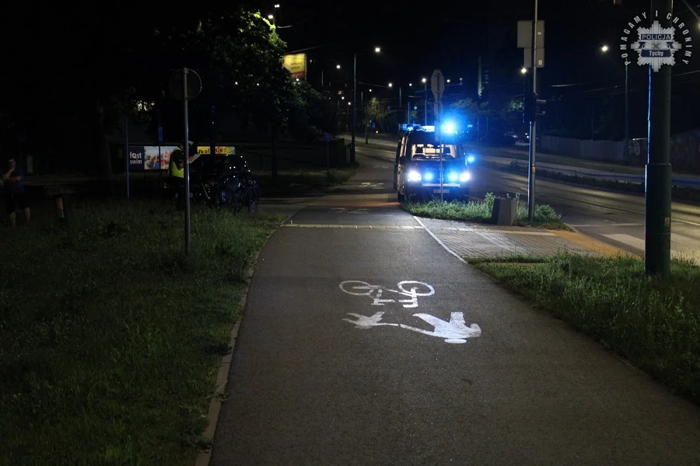 Wypadek na Piłsudskiego: rowerzysta i użytkownik hulajnogi trafili do szpitala