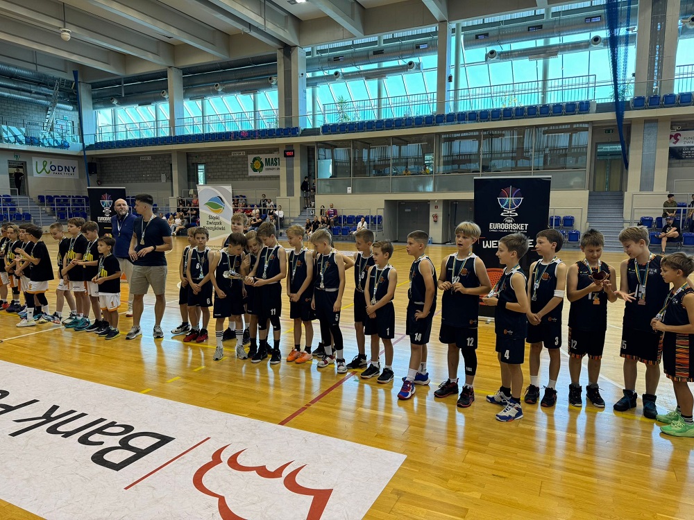 Gala ŚZKosz: medale i wyróżnienia dla zawodników MOSM Tychy