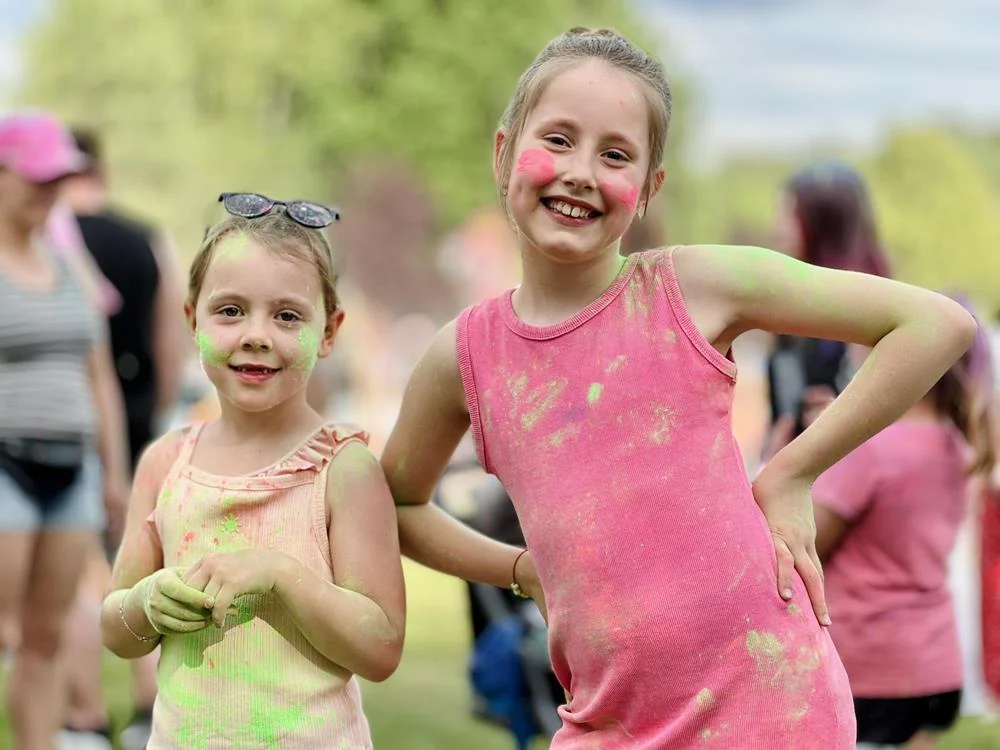 Dzień Dziecka pełen atrakcji. Festiwal kolorów i zawody wędkarskie w Mysłowicach