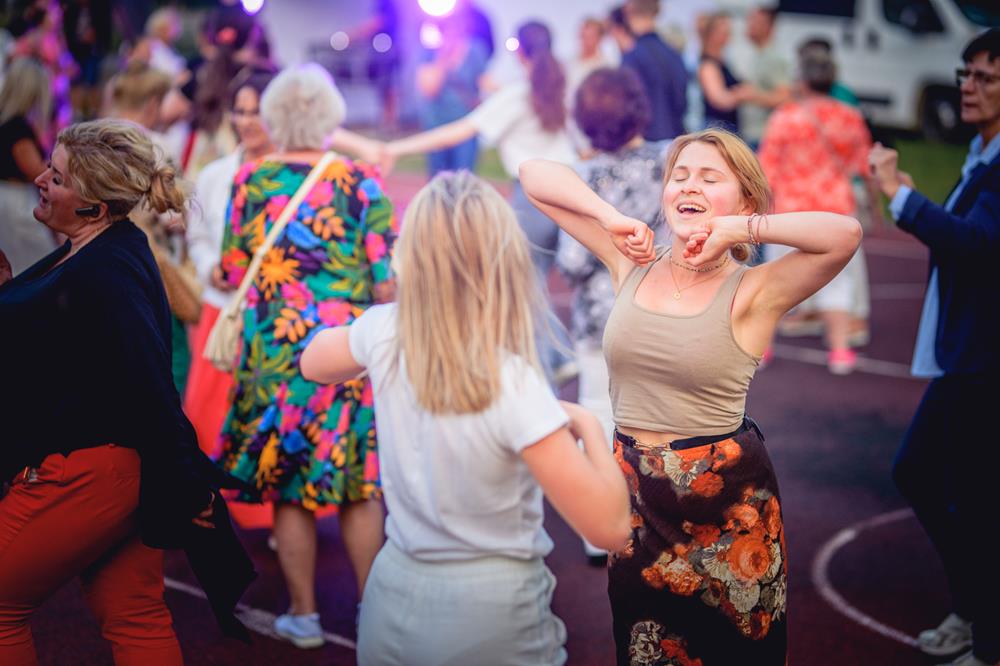 Potańcówka na Paprach / fot. Paweł Święs, MCK Tychy